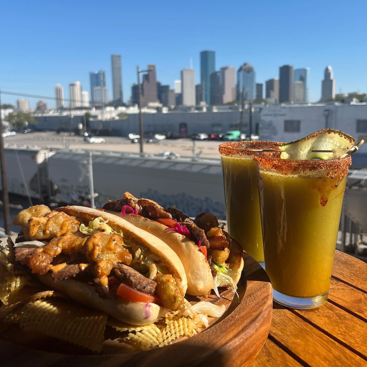 St. Paddy&rsquo;s Week specials are in full swing at @buffbrew! 🍀
It&rsquo;s your LUCKY day to try delicious Smoked Corn Beef Po-boys &amp; tasty Green Tomatillo Micheladas!
Wear your green &amp; join the Herd for some creative brews, skyline view